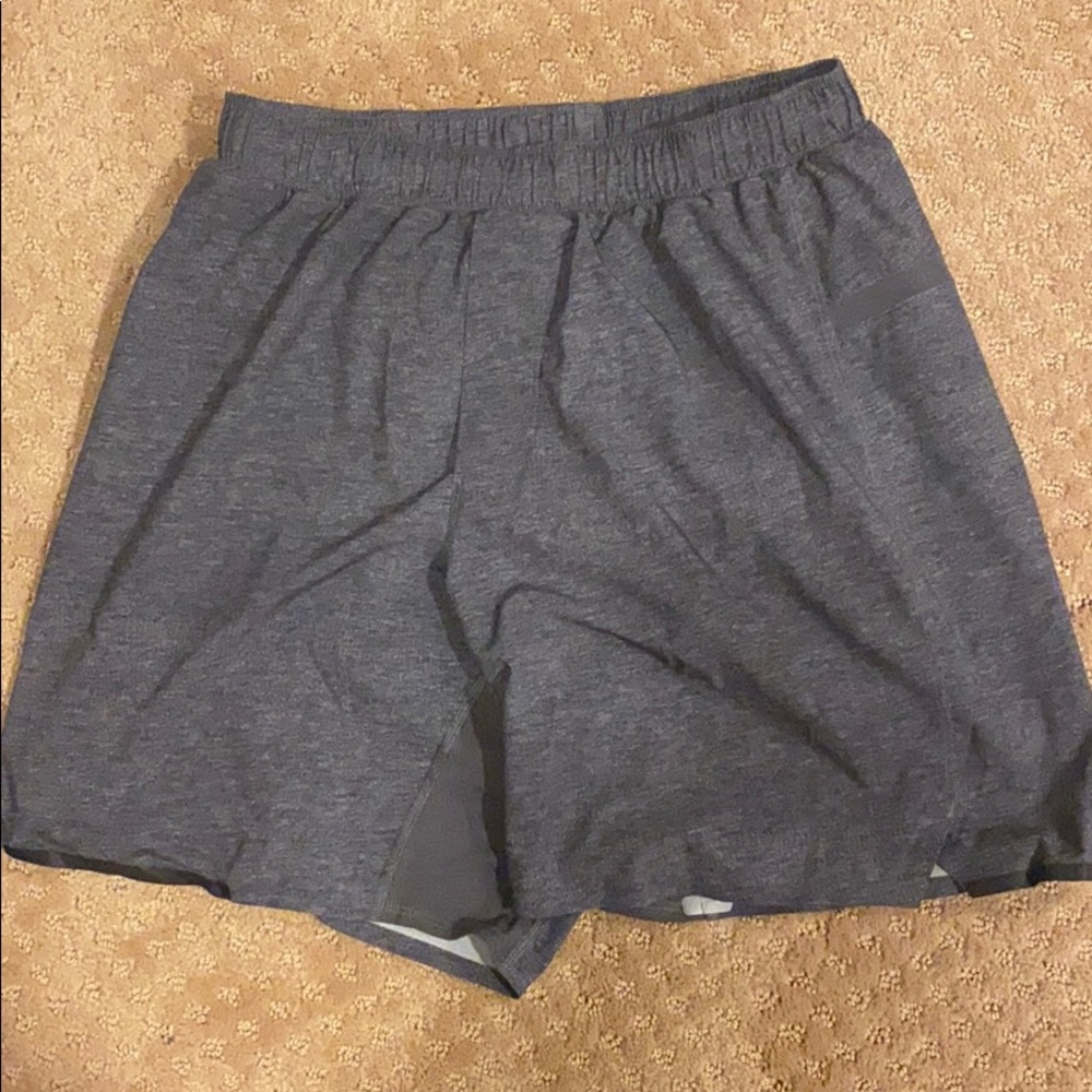 Men’s Lululemon surge short
